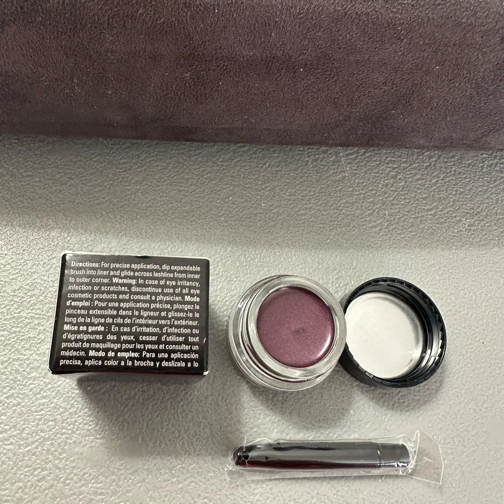 Mary Kay Gel Eyeliner with Brush